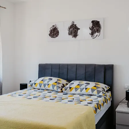 アパート Vuko セゲット・ヴラニツァ